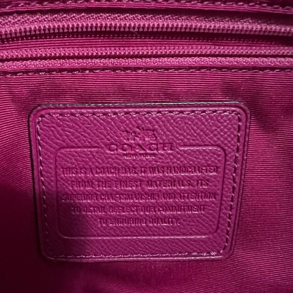 Authentic Coach bag - Picture 4 of 4